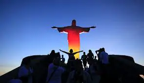 Le Christ du Corcovado éclairé aux couleurs du drapeau allemand
