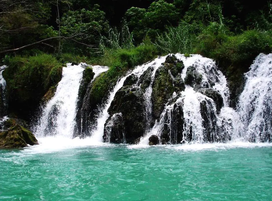 Les petites cascades du Tamul