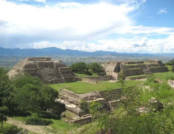 Mieux connaître la civilisation Zapotèque