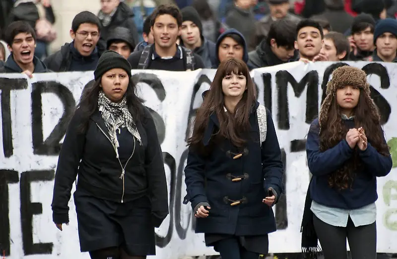 Santiago, des milliers d’étudiants mobilisés pour réclamer des réformes de l’éducation