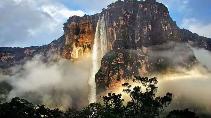 Découvrez les chutes d'eau, Salto del Angel au Venezuela