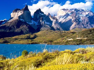 Parc National Torres del Paine : Le Parc National Torres del Paine entre la Patagonie et la cordillère des Andes