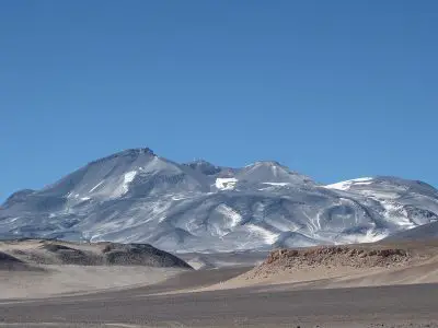 Nevado Ojos del Salado : le deuxième plus haut sommet d’Amérique du Sud