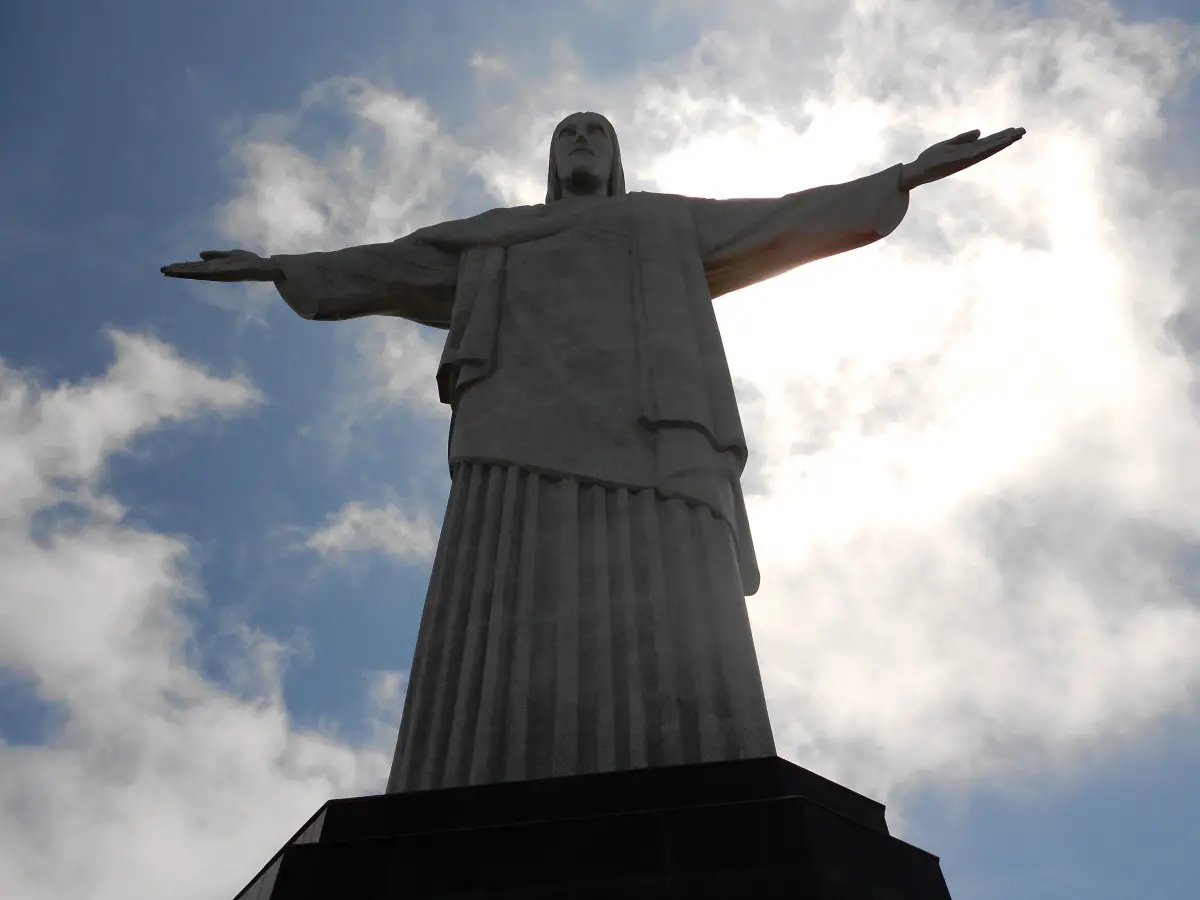 statue jesus rio de janeiro