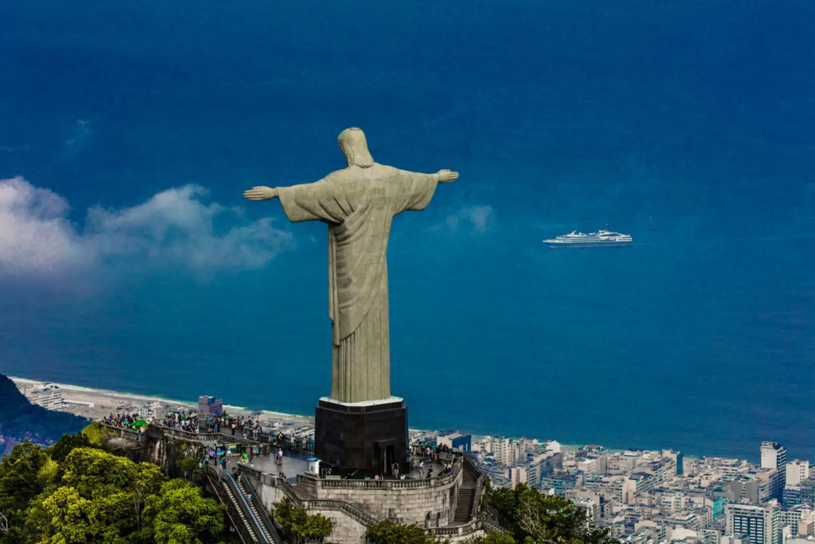 le très célèbre Christ Rédempteur au Brésil