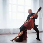 Il faut être deux pour danser le tango