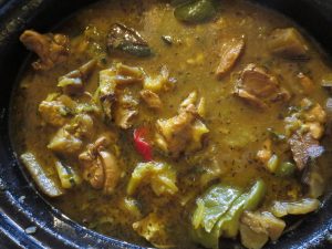 Cours de cuisine en Guadeloupe : apprendre à faire un colombo de poulet authentique