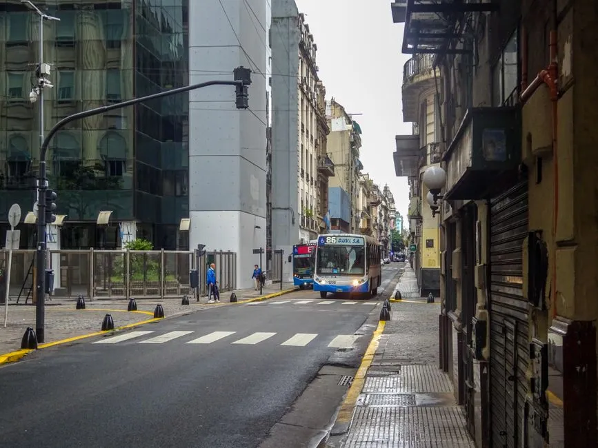 Optimiser la logistique Chili–Argentine : frontières, vols et bus (stratégie simple)