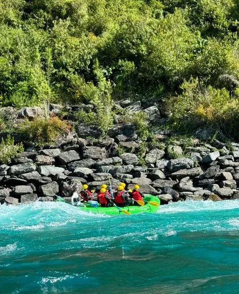 Que se passe-t-il lorsque la météo annule une sortie rafting ?